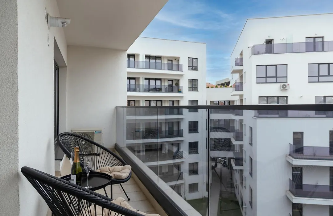 Signature TN Executive Suites-1